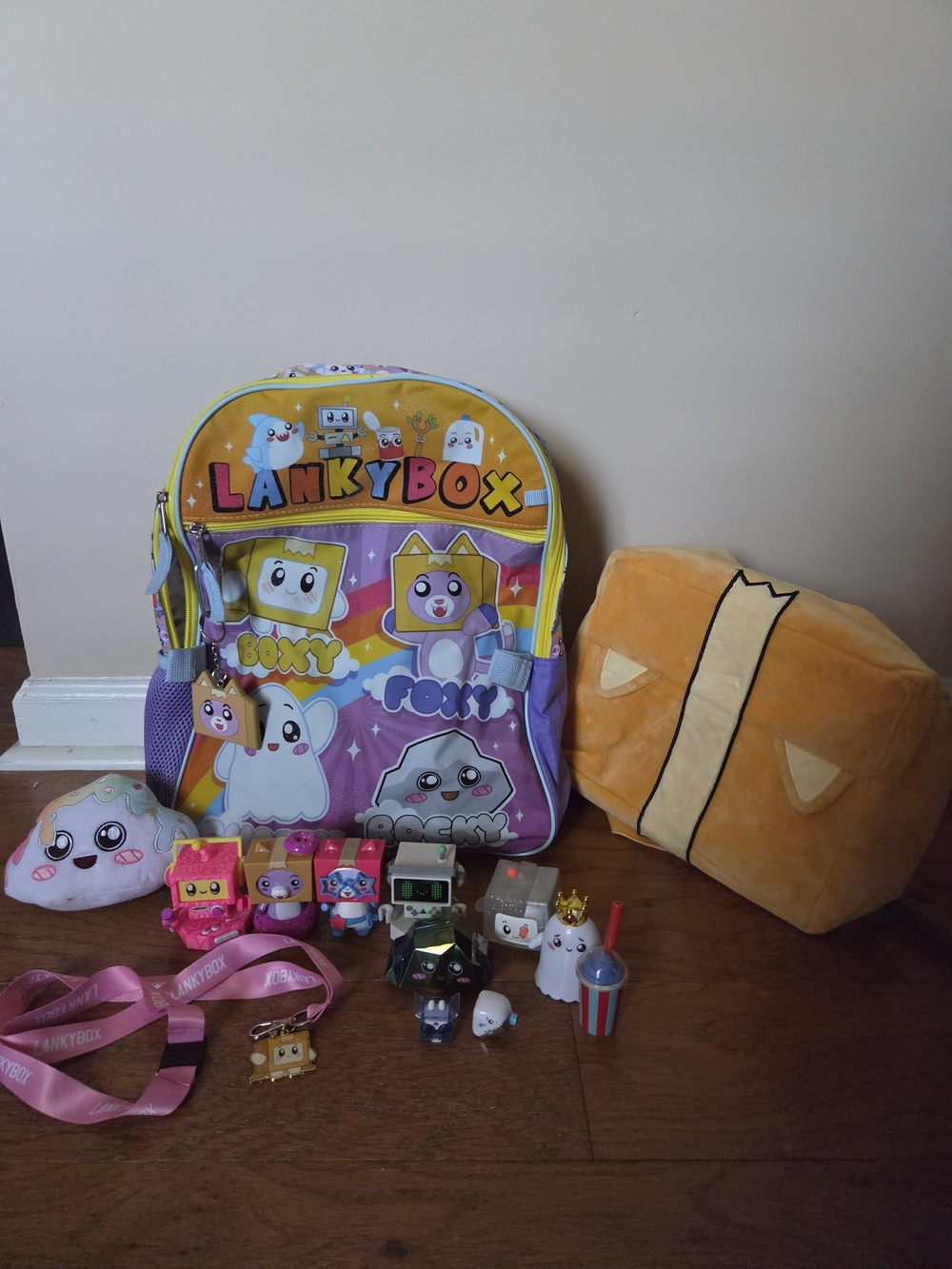 Lanky Box Backpack, Plush, 10 Toy Figures, Lanyard/charm & Costume Hat